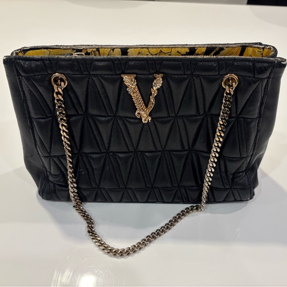 Versace Black Leather Virtus Quilted Handbag Tote - Picture 1 of 8